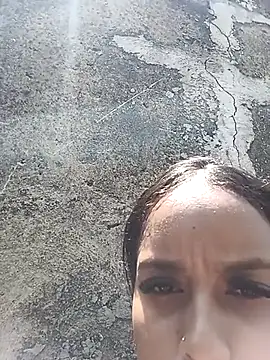 Laura20lopez's Live Sex Cam Show