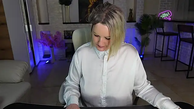 mariemlui - MariemLui's free webcam