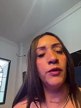 Webcam Model (kendall_flower)  is live.Free join now!