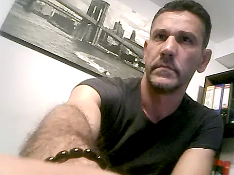 mastercharisma35 (Ask my age) - like tip + 150 tokens 4 minute private