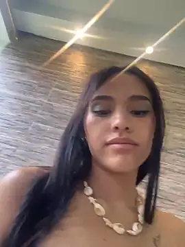 Webcam Model (Mia-villalobos)  is live.Free join now!