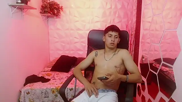 kei_23 - Kei_23's free webcam - UK Sex Cams