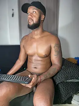 blackdrey18 - Blackdrey18's free webcam - UK Sex Cams