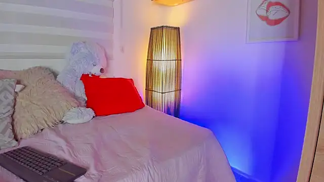 sara_madrid live sex cam