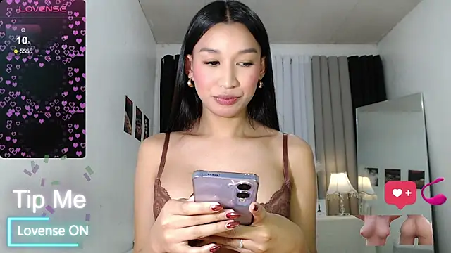 FuckDoll_Nathalie live sex cam
