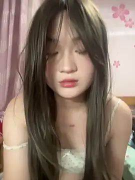 coco-s (F teen) - 谢谢哥哥投喂～