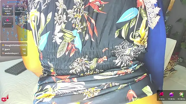 Iniya_Parul live sex cam