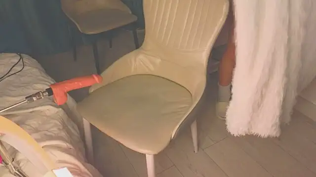 audreymell (F young) - double squirt