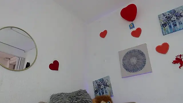 carolineaikos - CarolineAikos's free webcam - UK Sex Cams