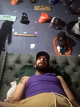 hairy_mannn - Hairy_mannn's free webcam - UK Sex Cams