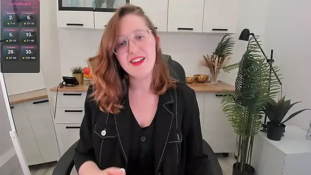 charmy_gracy - Charmy_Gracy's free webcam - UK Sex Cams