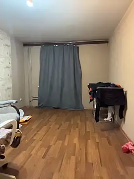 desiredude9 (Ask my age) - Pants down and loud spanks