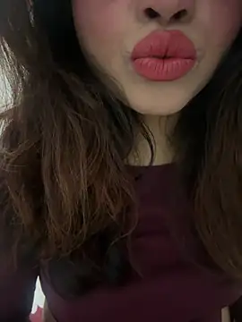 Webcam Model (riya_sharma11)  is live.Free join now!