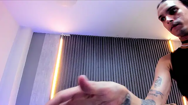 benitosaenz - BenitoSaenz's free webcam - UK Sex Cams