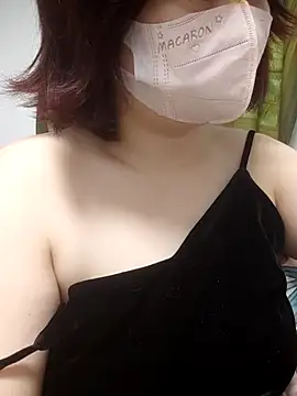 美女miniiceyya在线直播