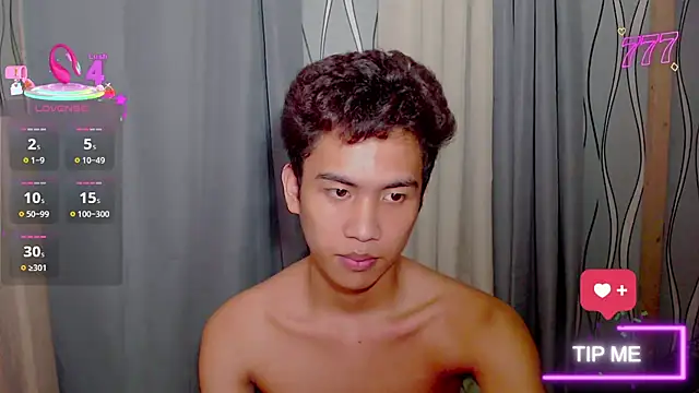 daddysboy_obsession69 (M twink) - LETS HAVE FUN!