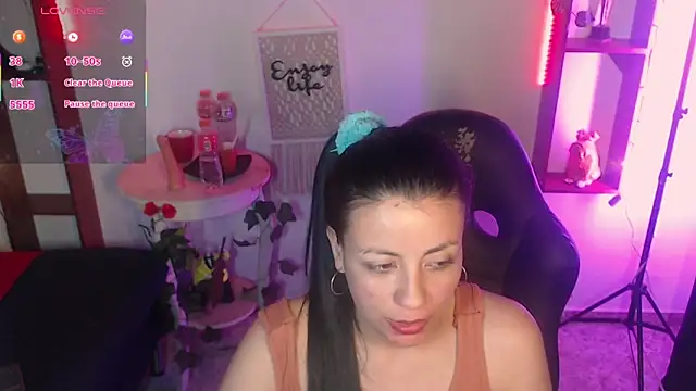QueenRose94