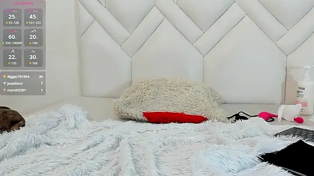 Cleopatra_Trans live sex cam