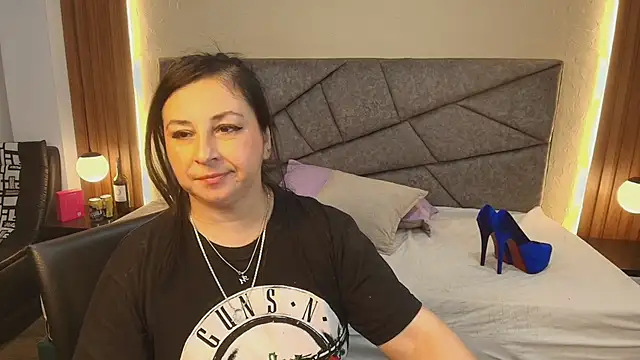 agata_thompson - Agata_thompson's free webcam - UK Sex Cams