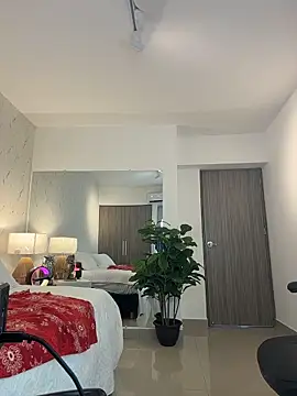 ava_blue (F young) - BOUNCE ASS IN DOGGY + OIL IN ASS