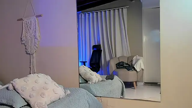 thiago_moretti (M young) - #beardy #bisexuals #black-hair #cam2cam #colombian #cum-play #doggy-style #erotic-dance #facial #flexing #foot-fetish #hairy-armpits #handjob #hd #humiliation #jocks #latin #leather #massage #middle-priced-privates #muscular #oil-show #orgasm #outdoor #recordable-publics #small-audience #spanish-speaking #spanking #striptease #student #young