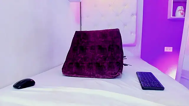 Pamela_george_hot69 webcam