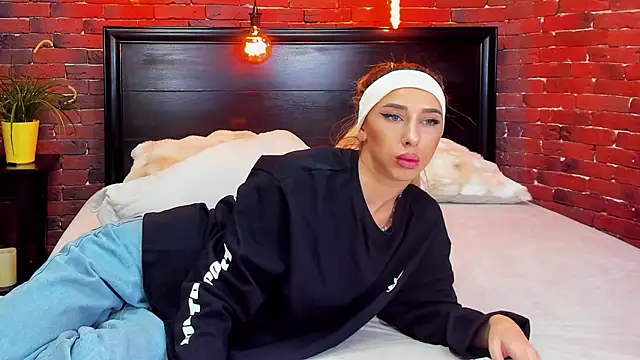 christynaross (F young) - SQUIRT SHOW