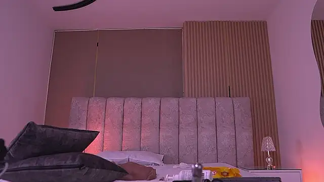 sam_lewins live sex cam