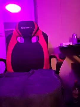 Dejvvvv95 live sex cam