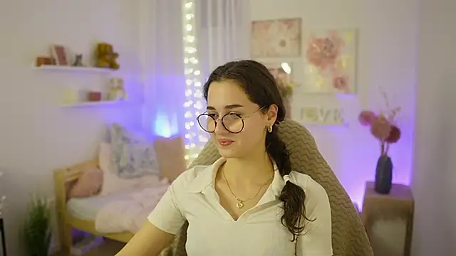 annita_grey - Annita_Grey's free webcam - UK Sex Cams