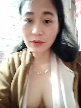 ngoclinh_69 - NgocLinh_69's free webcam - UK Sex Cams