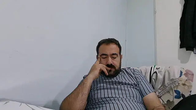 mio_jaks (Ask my age) - Does anyone want sperm? :wanker: