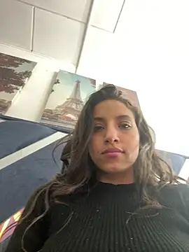 Webcam Model (Paulett_Smith)  is live.Free join now!