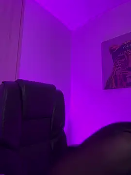 Webcam Model (isabella_jade)  is live.Free join now!