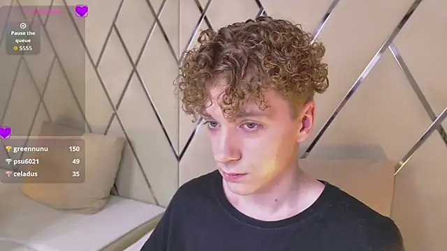 Paul_Holt live sex cam