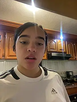 Play_with_belly webcam