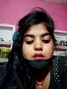 crazy_beby143 (F young) - Pussy show