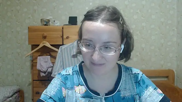 smart_rose - Smart_Rose's free webcam - UK Sex Cams