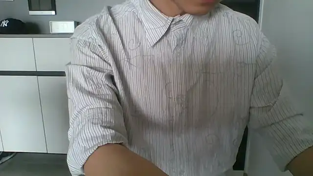 nole_china7 (Ask my age) - talk / fun / cum