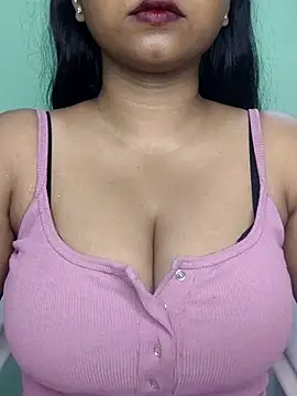 Webcam Model (Ishaani_0)  is live.Free join now!