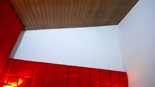 zelene_velle - Zelene_Velle's free webcam - UK Sex Cams