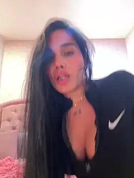 Bella__Wood live sex cam