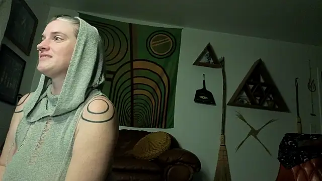 bruisedblossoms - Bruisedblossoms's free webcam - UK Sex Cams