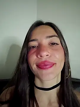 Webcam Model (loveuu-bae) is live