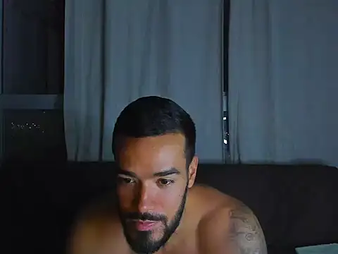Alexander_Martines live sex cam