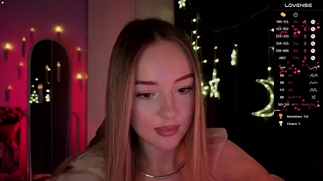 nestyzz - Nestyzz's free webcam - UK Sex Cams