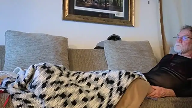 cdforu - CDforU's free webcam - UK Sex Cams