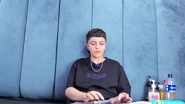 megan_thompson_ - Megan_Thompson_'s free webcam - UK Sex Cams