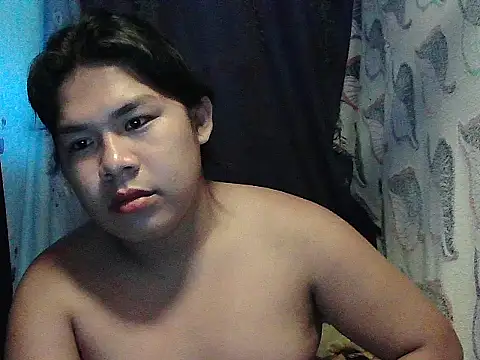 huntrix2025 - Huntrix2025's free webcam - UK Sex Cams