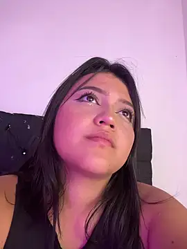 alisson_carolina73 - Alisson_carolina73's free webcam - UK Sex Cams